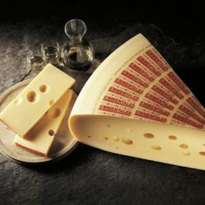 Emmentaler Schweizer käse